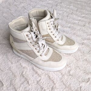 BCBGeneration Women's Cream and Gold Glitter Sneakers